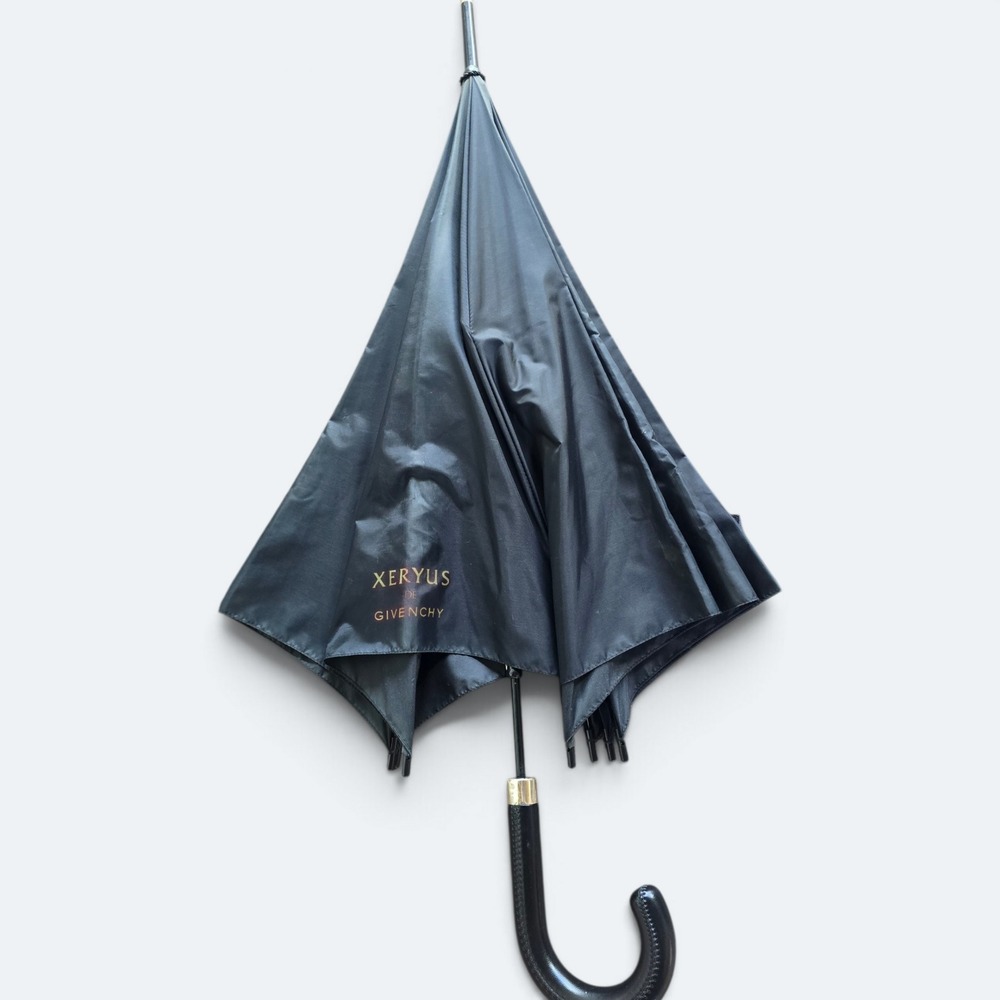 Givenchy de Xeryus Vintage Black Umbrella Hook Handle Designer
